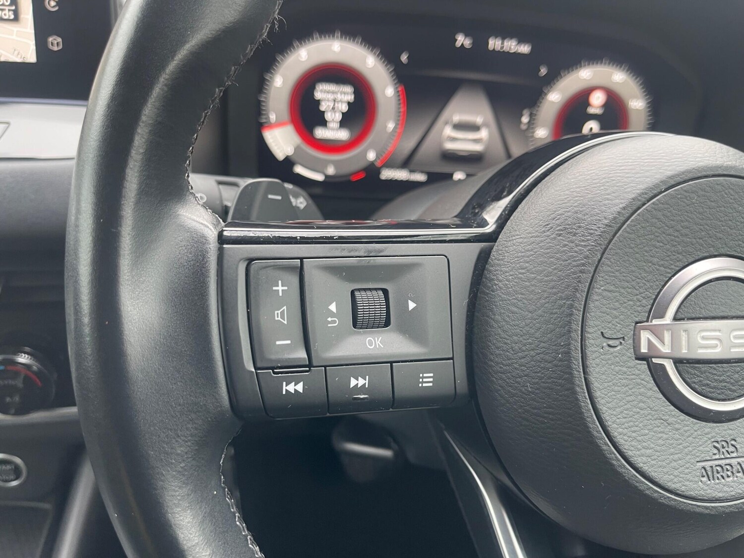 Used Nissan Qashqai for sale - 77497425: Photo 13