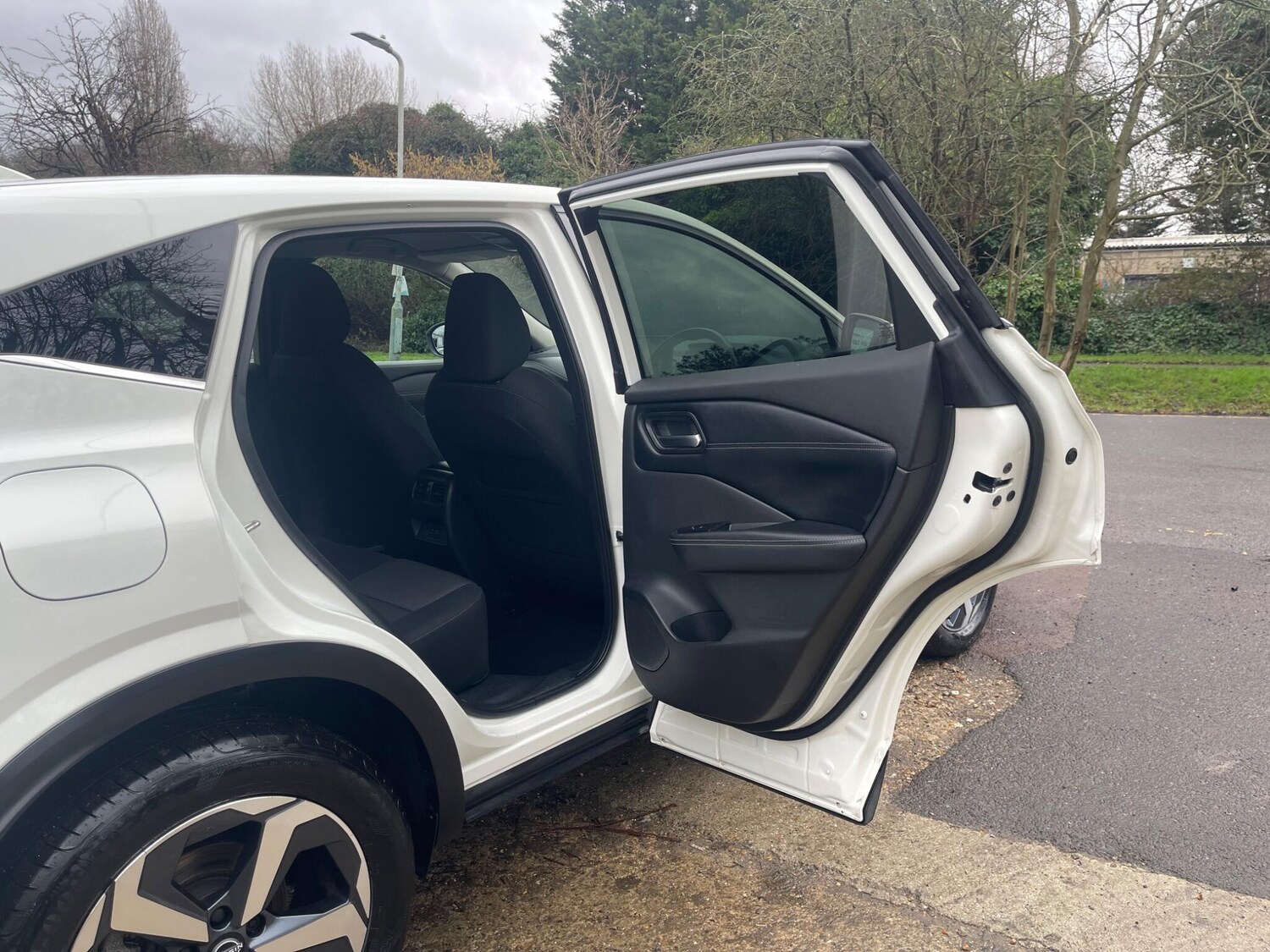 Used Nissan Qashqai for sale - 77497425: Photo 33