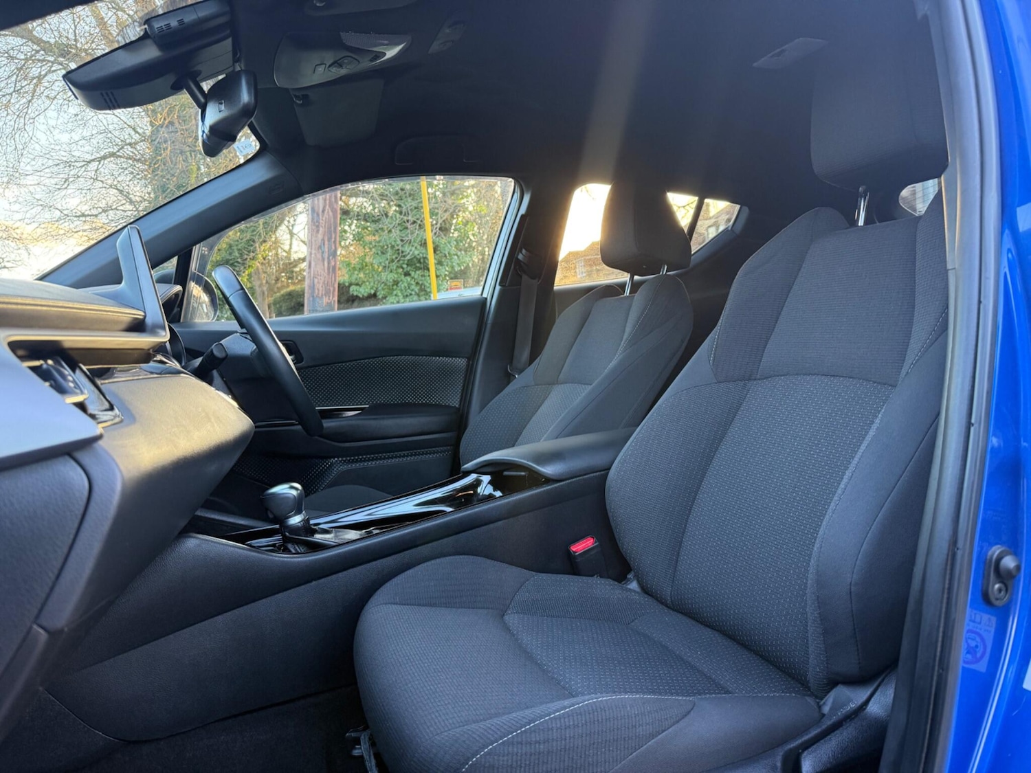 Used Toyota C-HR 2018 for sale - 77898298: Photo 26