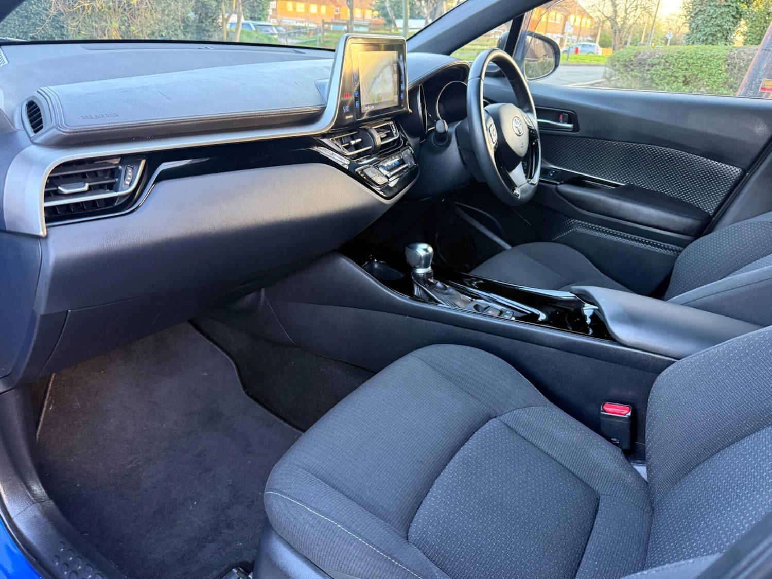 Used Toyota C-HR 2018 for sale - 77898298: Photo 27