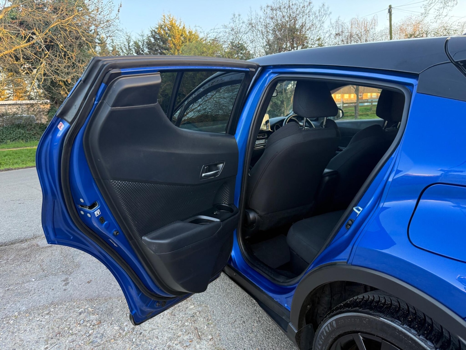 Used Toyota C-HR 2018 for sale - 77898298: Photo 34