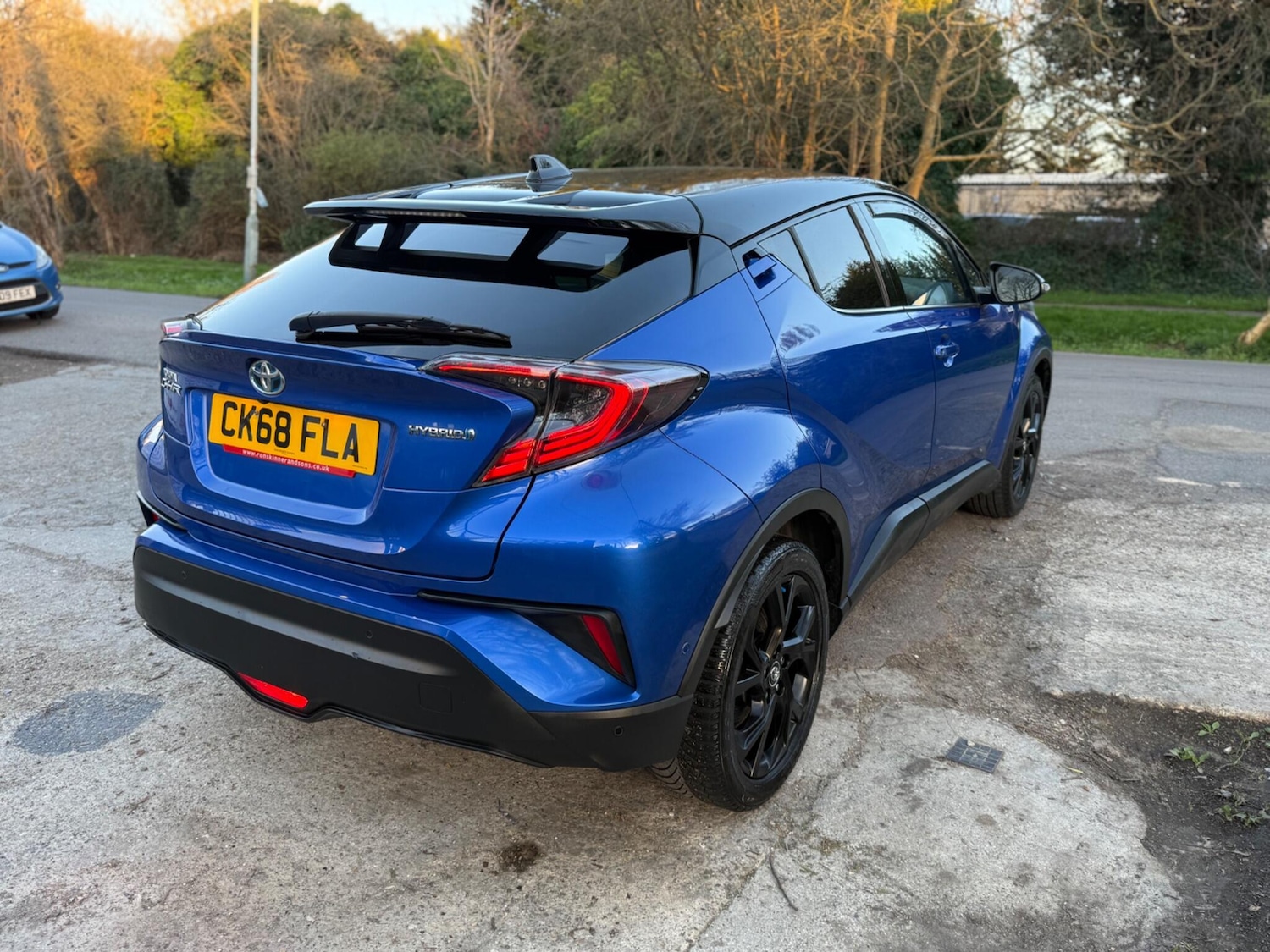 Used Toyota C-HR 2018 for sale - 77898298: Photo 65