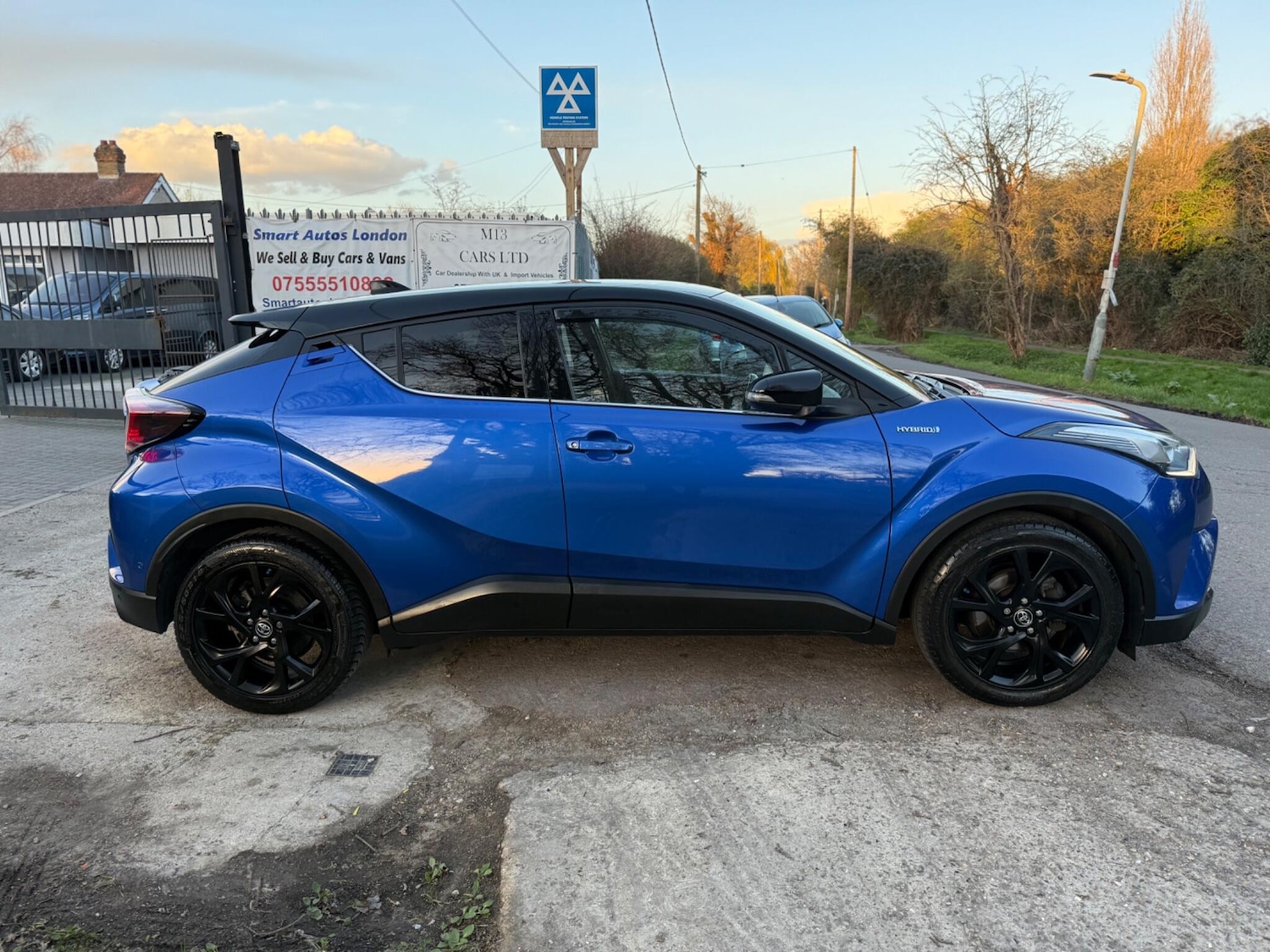Used Toyota C-HR 2018 for sale - 77898298: Photo 73