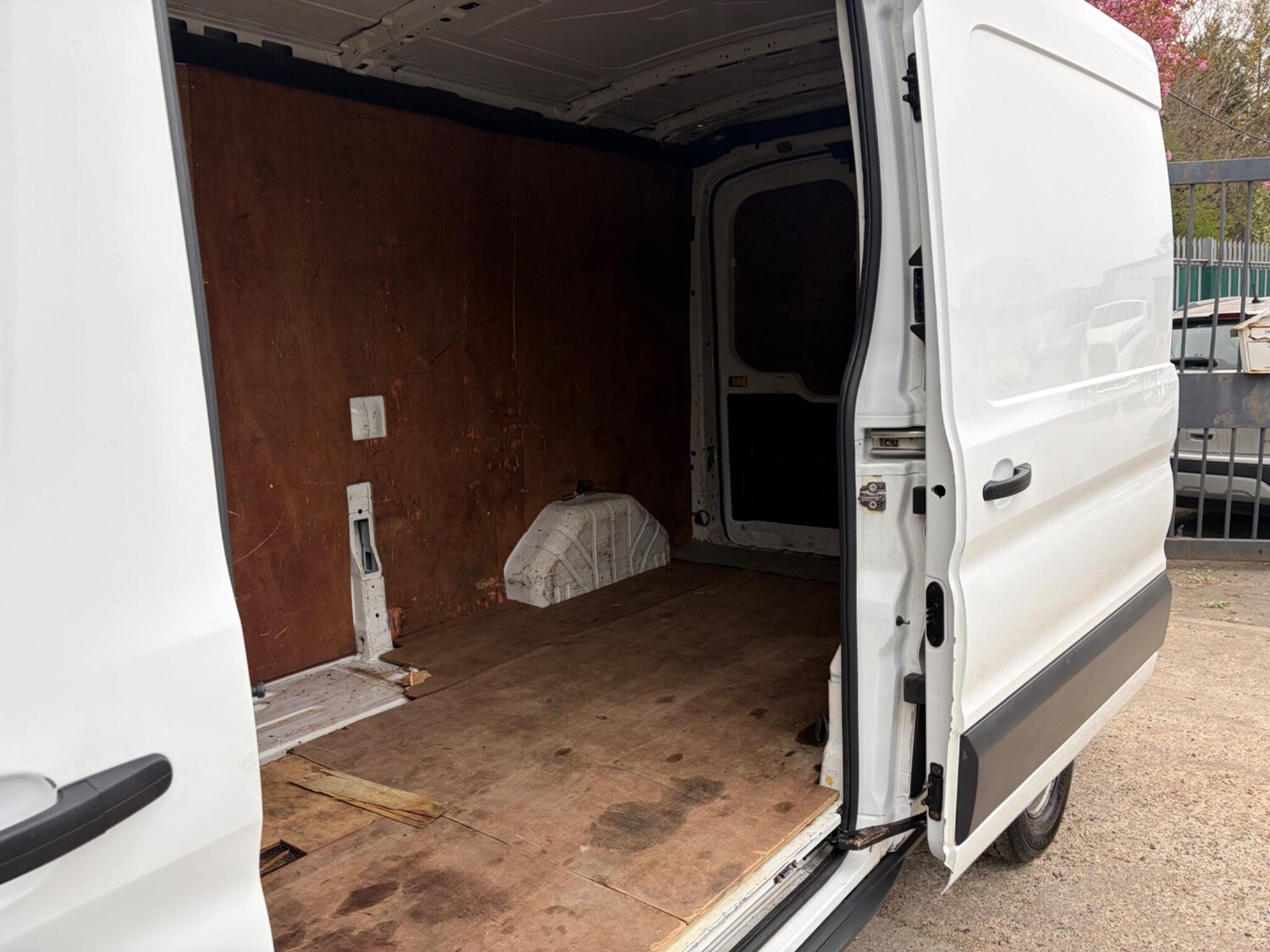 Used Ford Transit 2018 for sale - 78203924: Photo 40