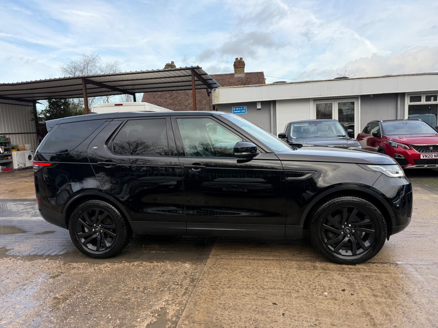 Used Land Rover Discovery 2018 for sale - 77523932: Photo 18
