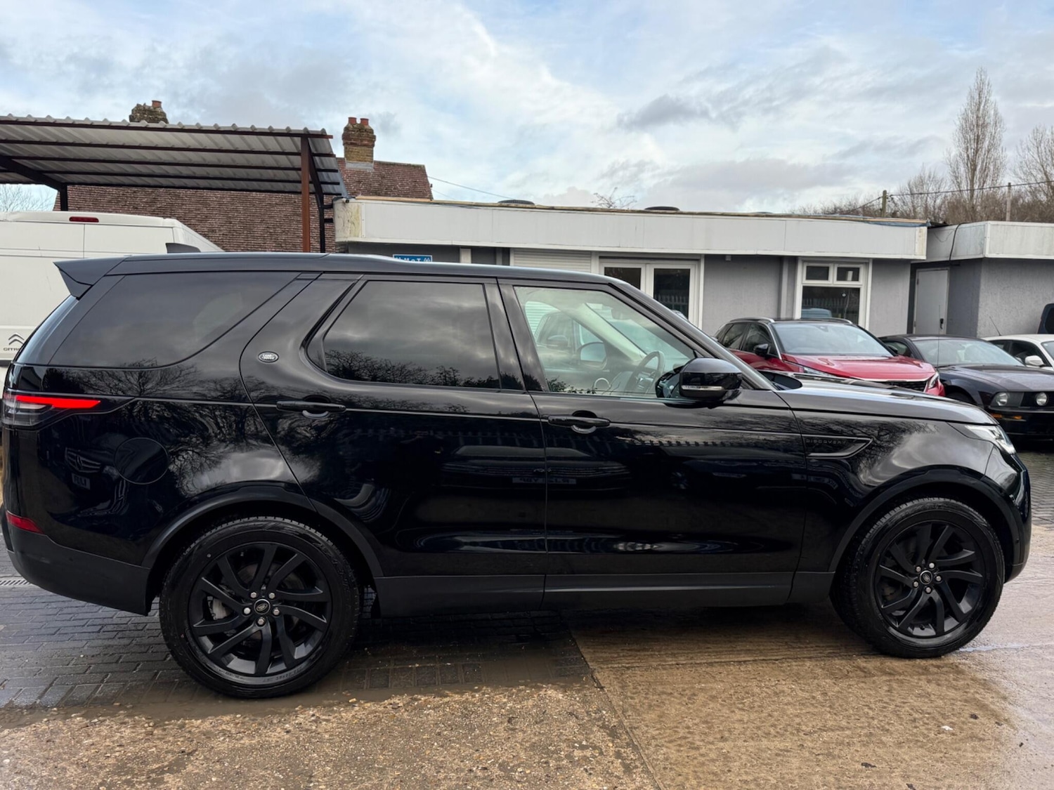 Used Land Rover Discovery 2018 for sale - 77523932: Photo 22