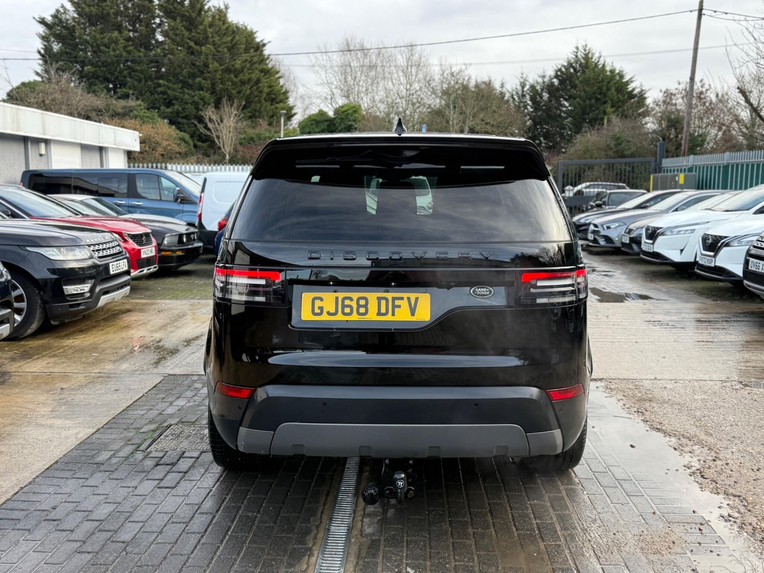 Used Land Rover Discovery 2018 for sale - 77523932: Photo 3