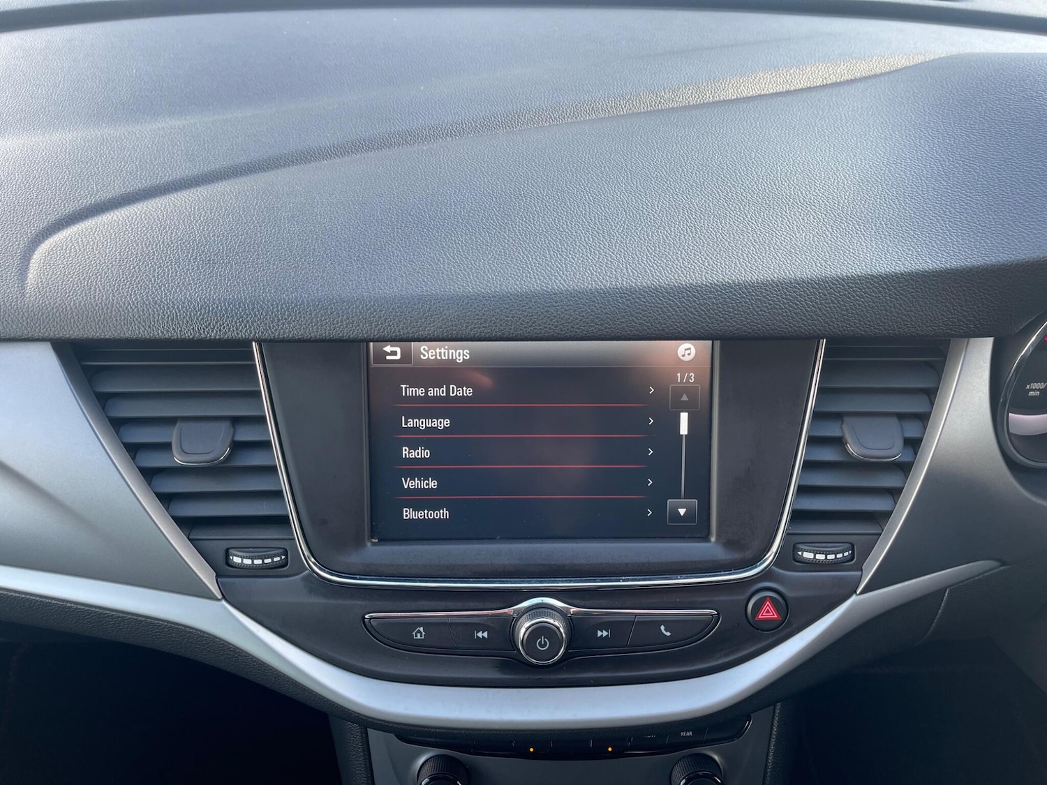 Used Vauxhall Astra 2018 for sale - 77469322: Photo 21