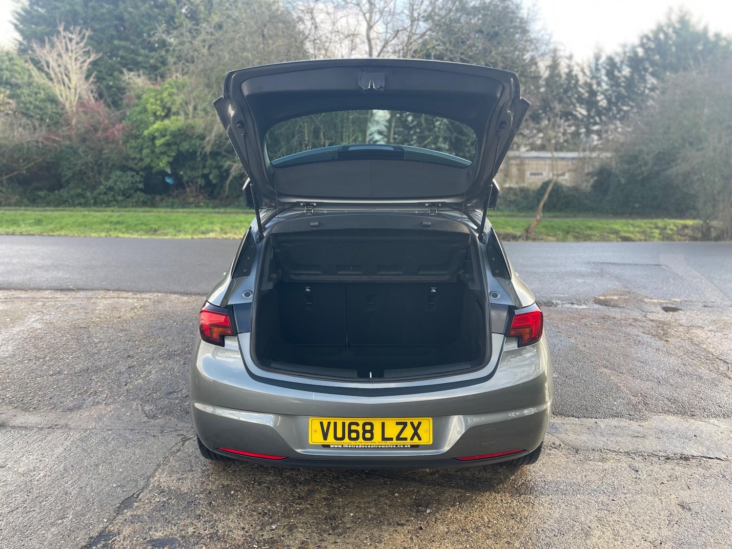 Used Vauxhall Astra 2018 for sale - 77469322: Photo 38