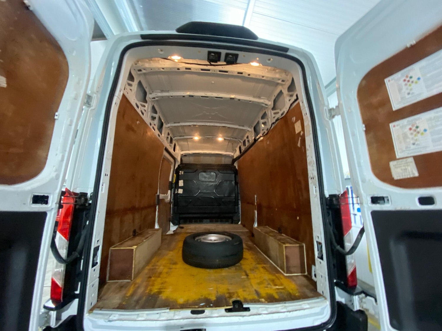 Used Ford Transit 2020 for sale - 76992078: Photo 19