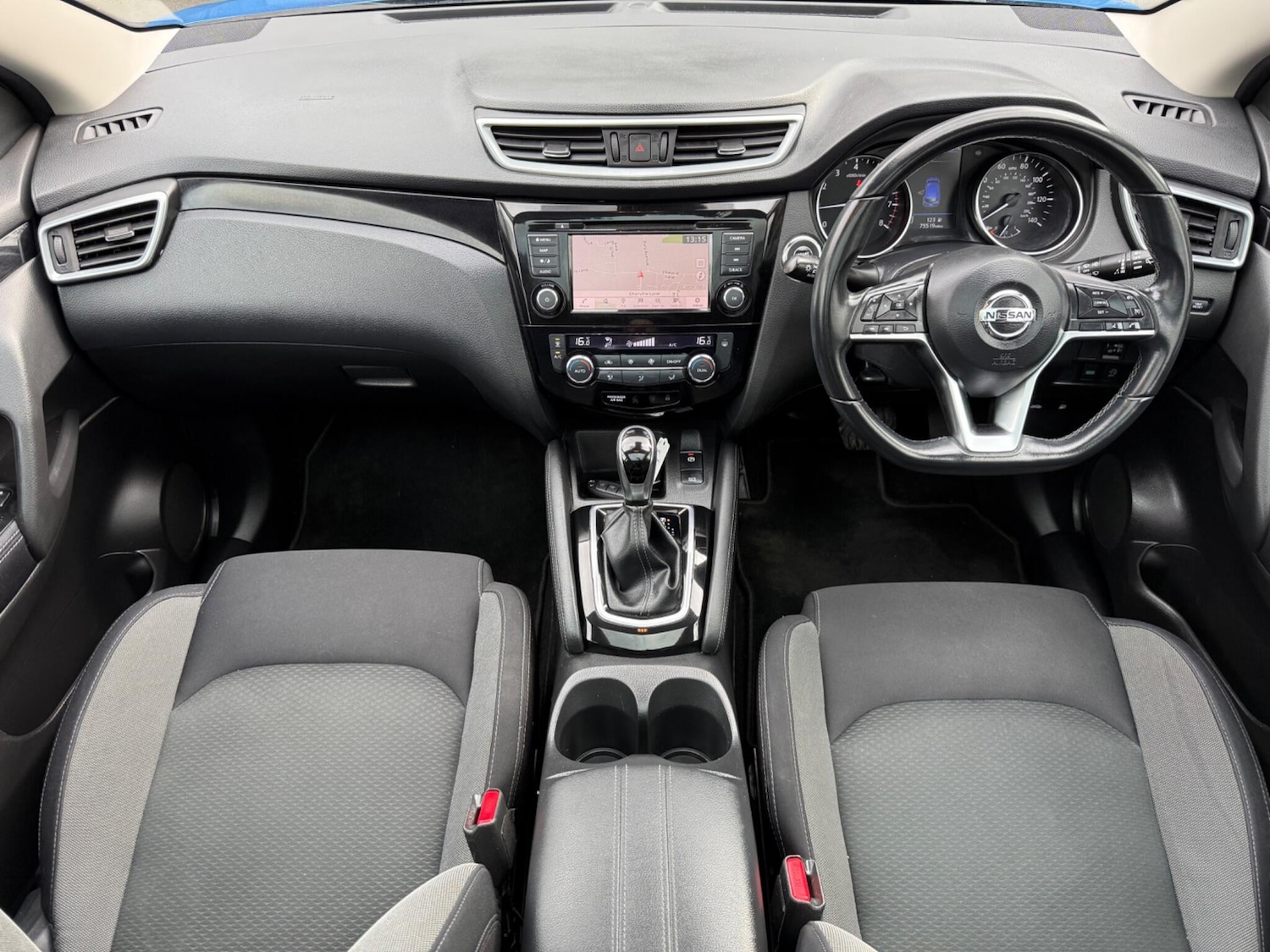 Used Nissan Qashqai 2020 for sale - 77469236: Photo 2