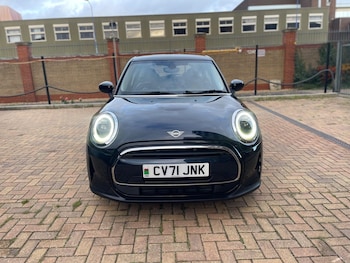 Used MINI Hatch 2021 for sale - 77799351: Photo