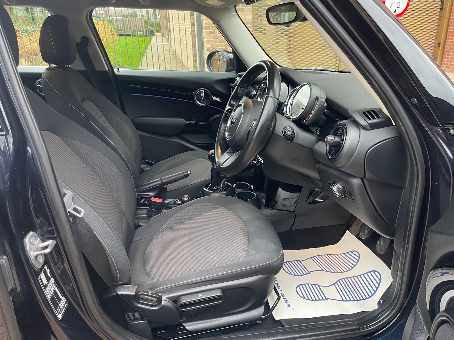 Used MINI Hatch 2021 for sale - 77799351: Photo 32