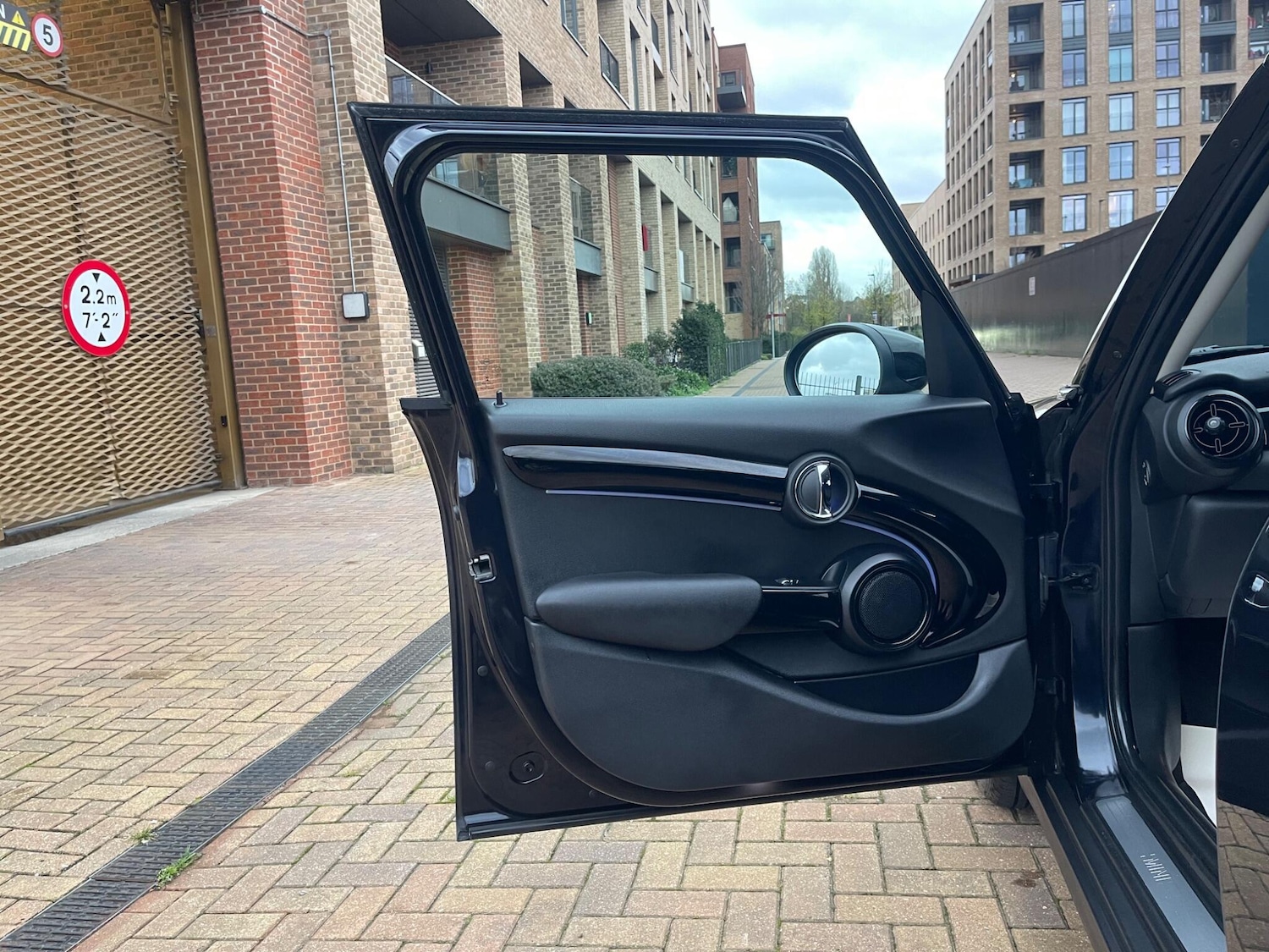 Used MINI Hatch 2021 for sale - 77799351: Photo 50