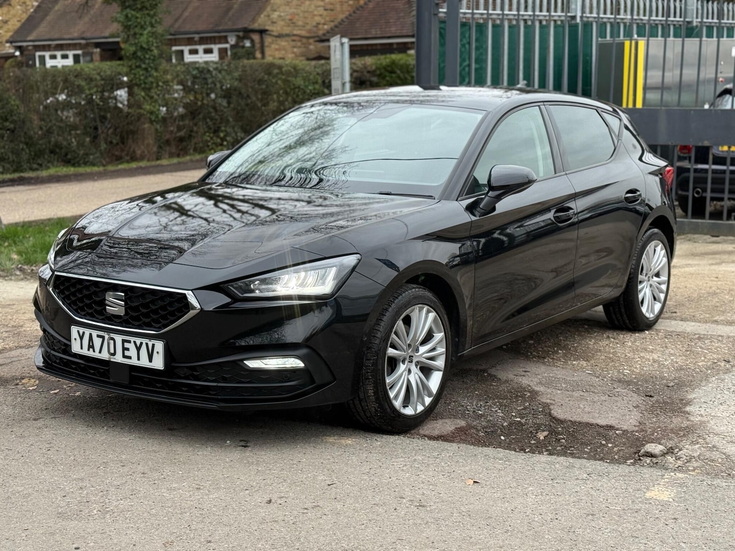 Used SEAT Leon 2021 for sale - 77598429: Photo 2