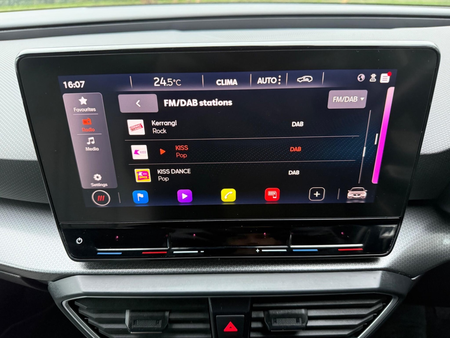 Used SEAT Leon 2021 for sale - 77598429: Photo 53