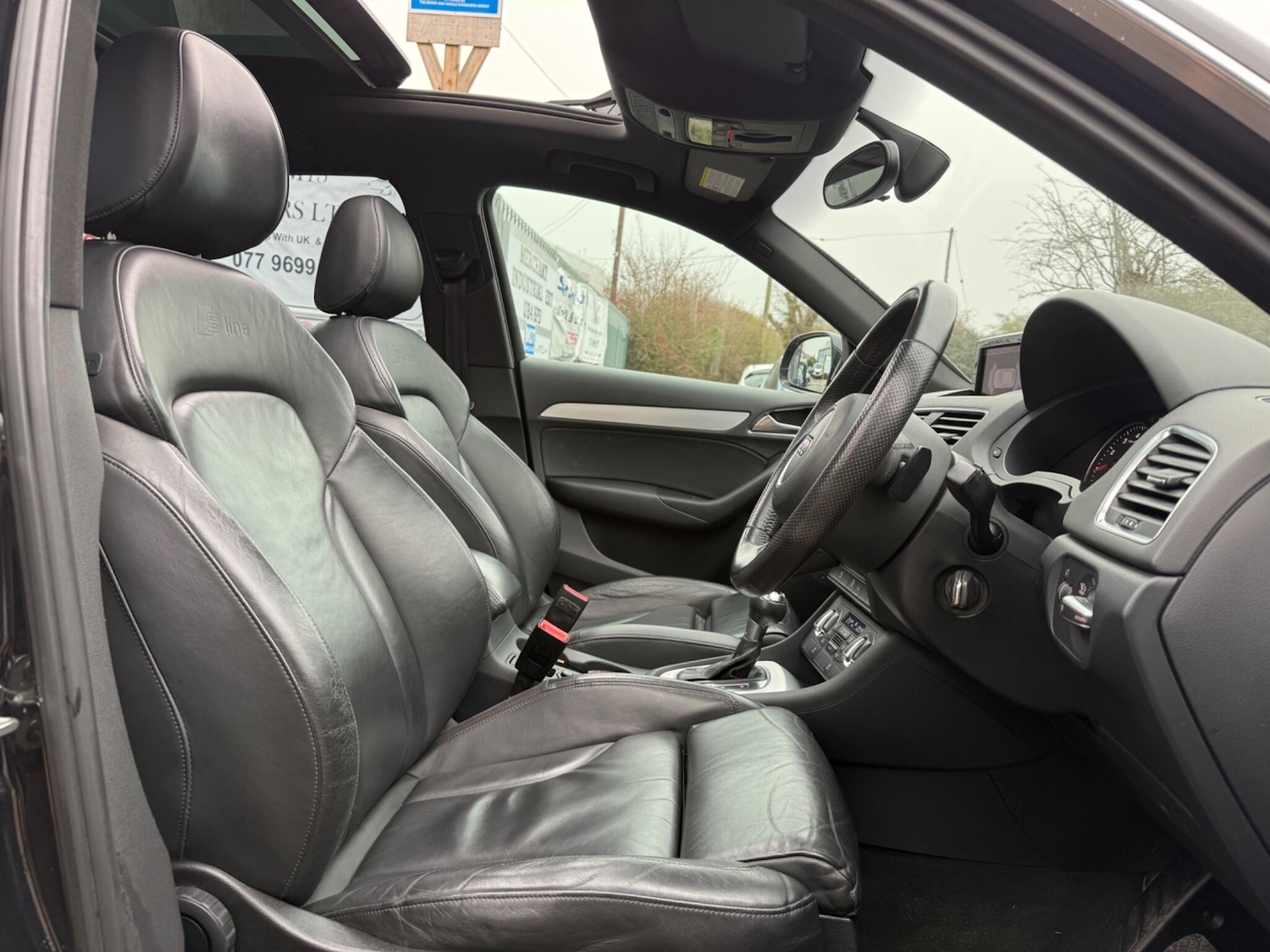 Used Audi Q3 2013 for sale - 77794196: Photo 11