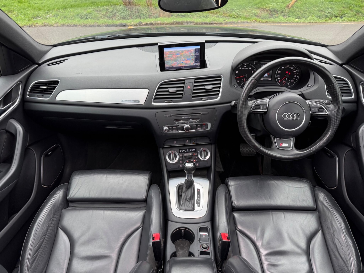 Used Audi Q3 2013 for sale - 77794196: Photo 17