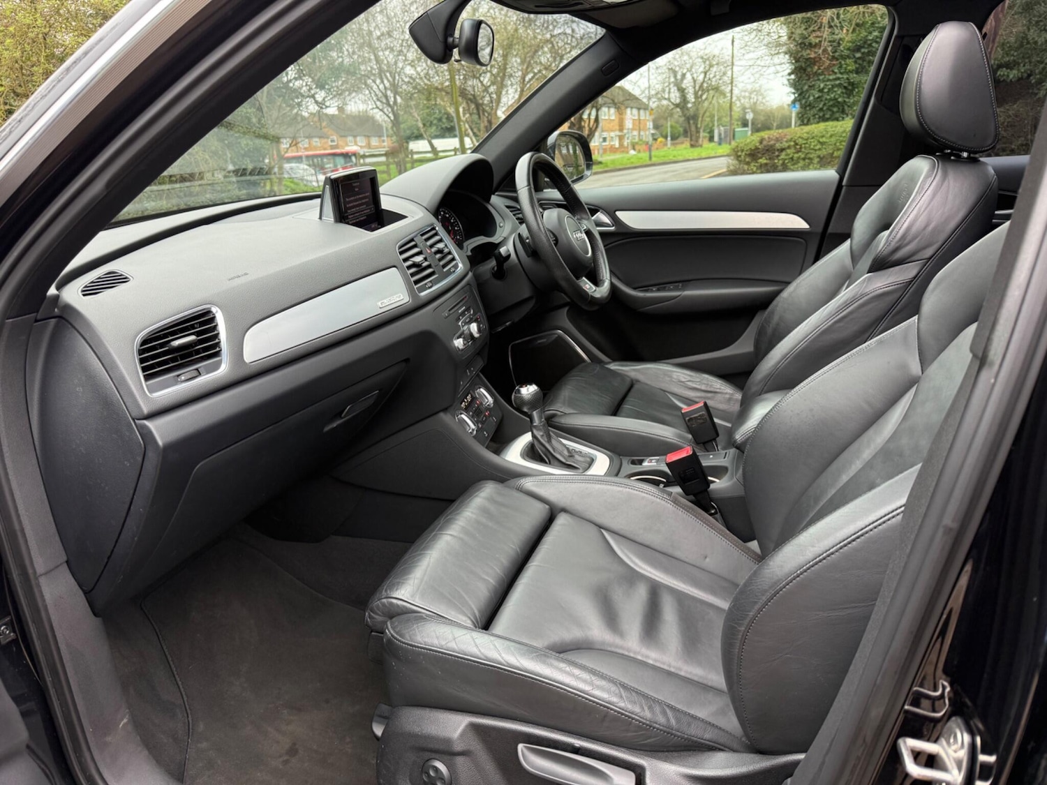 Used Audi Q3 2013 for sale - 77794196: Photo 19