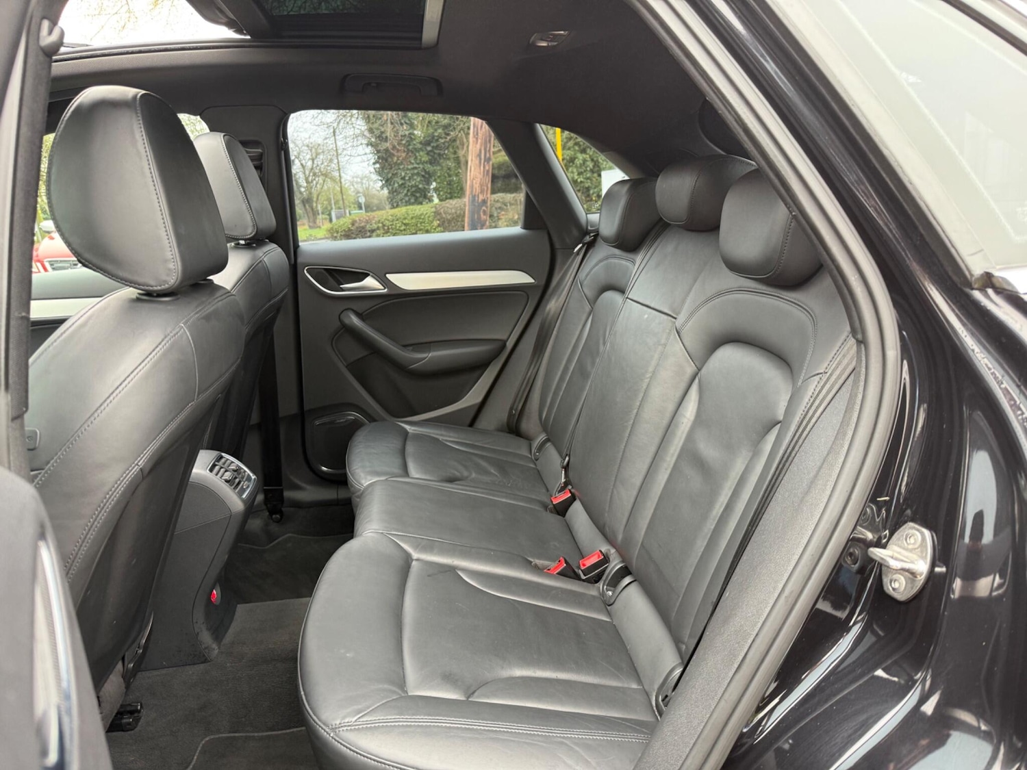 Used Audi Q3 2013 for sale - 77794196: Photo 30