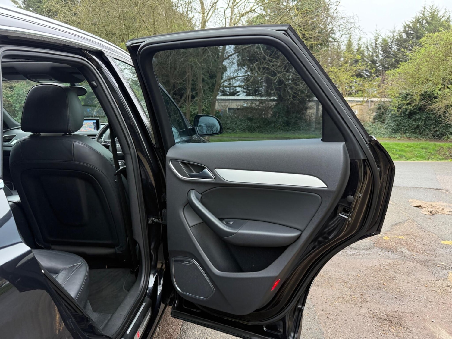 Used Audi Q3 2013 for sale - 77794196: Photo 31