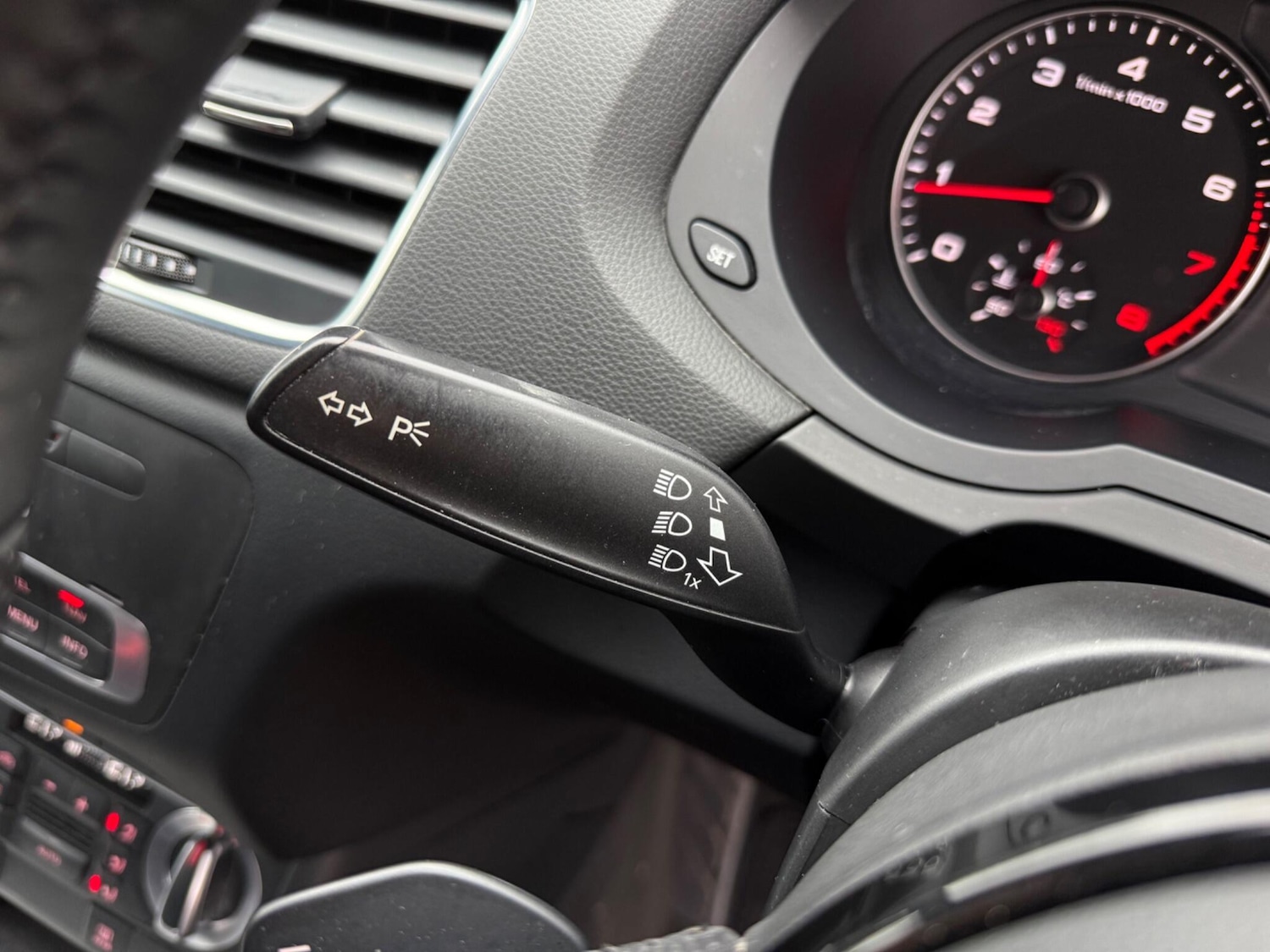 Used Audi Q3 2013 for sale - 77794196: Photo 40