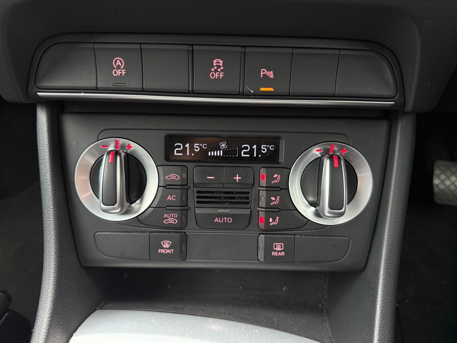 Used Audi Q3 2013 for sale - 77794196: Photo 53