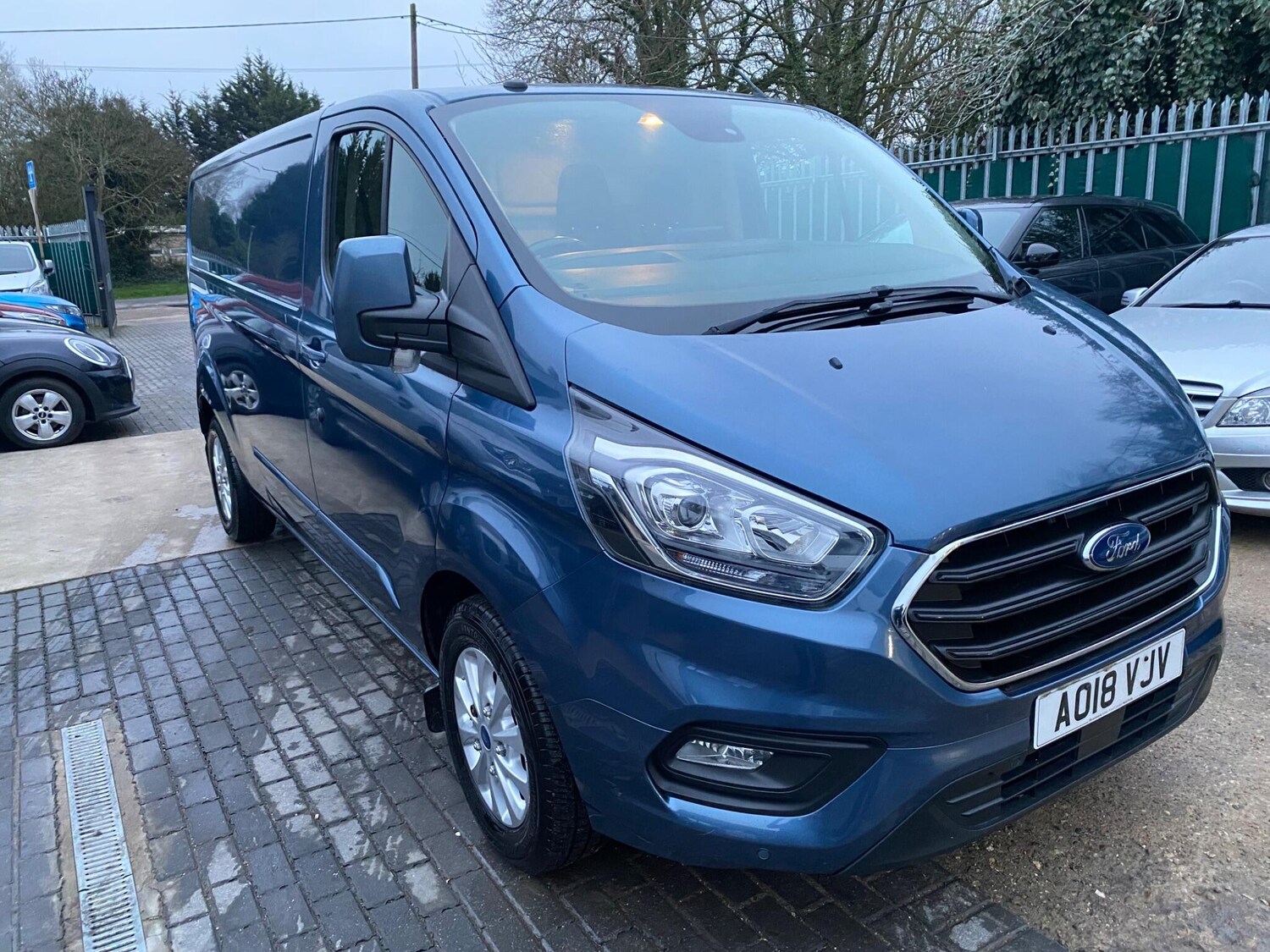 Used Ford Transit Custom for sale - 78116232: Photo 6