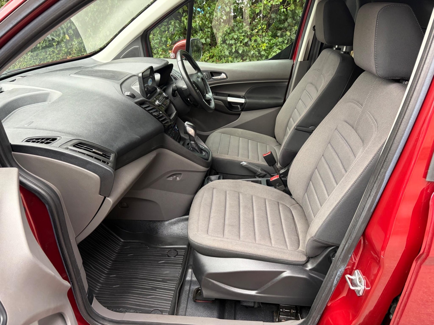 Used Ford Transit Connect 2019 for sale - 77633834: Photo 41