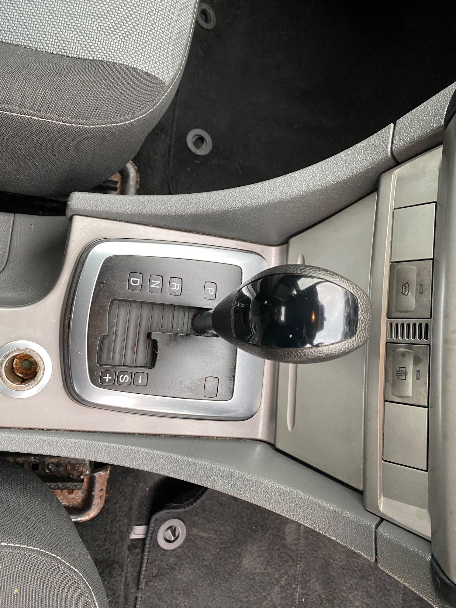 Used Ford Focus 2010 for sale - 76108822: Photo 34