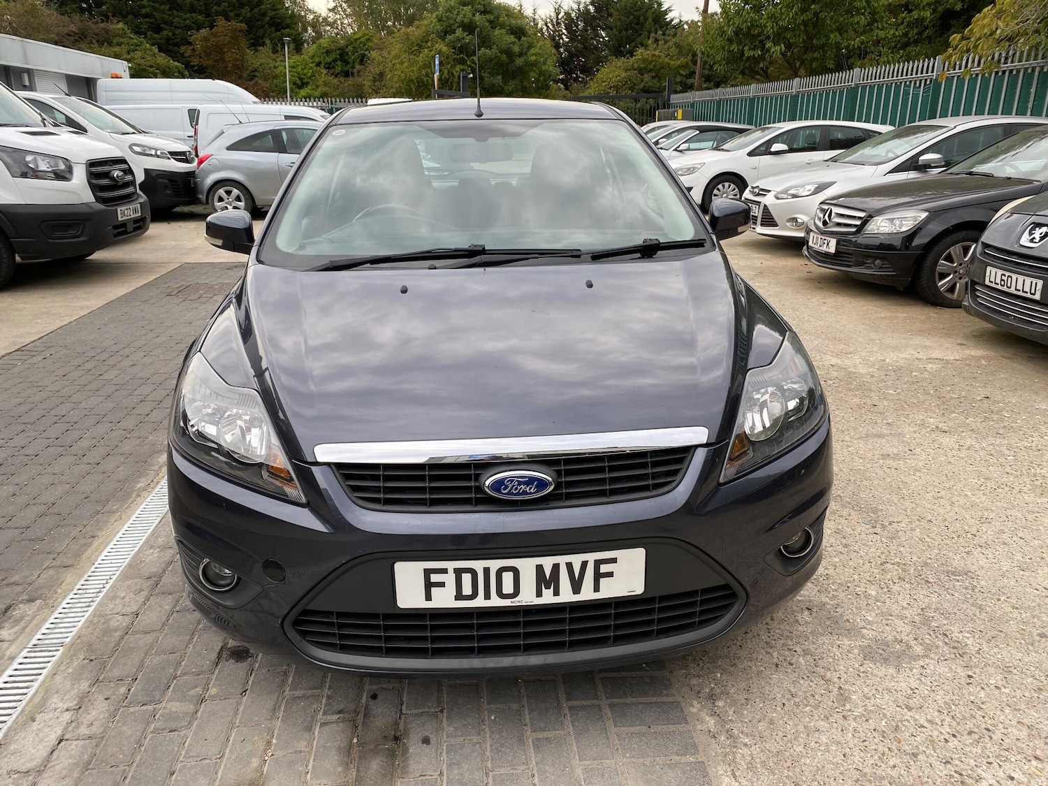Used Ford Focus 2010 for sale - 76108822: Photo 6