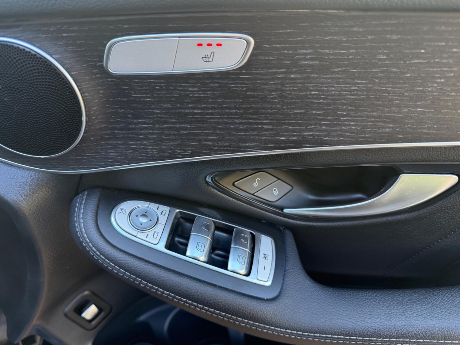 Used Mercedes-Benz GLC 2019 for sale - 77468280: Photo 22