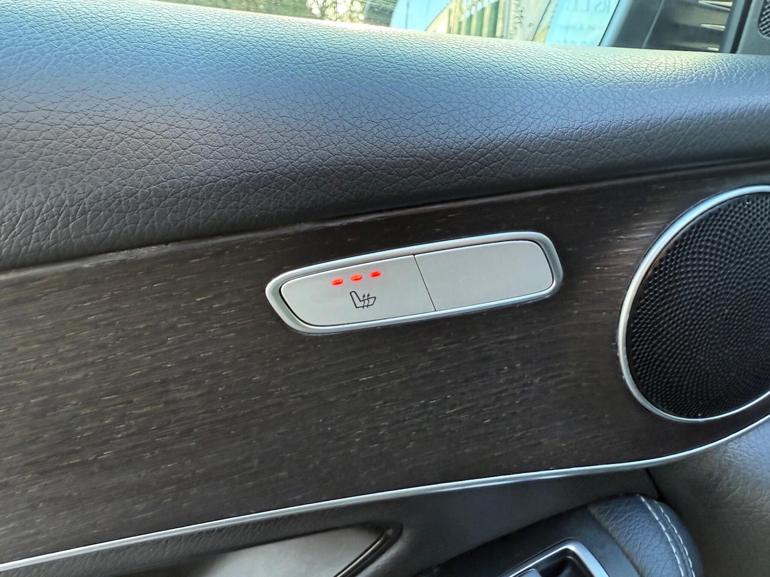 Used Mercedes-Benz GLC 2019 for sale - 77468280: Photo 28