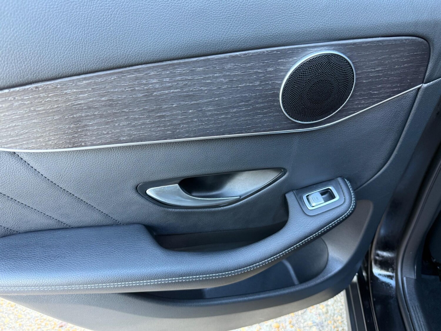 Used Mercedes-Benz GLC 2019 for sale - 77468280: Photo 65