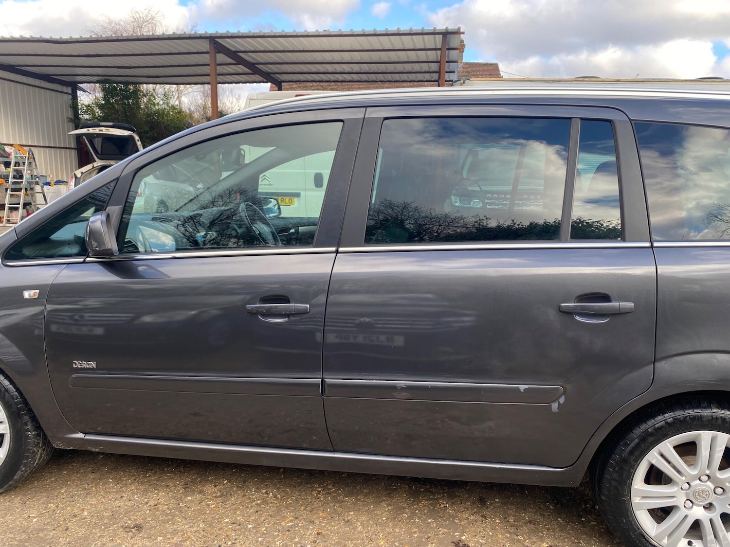 Used Vauxhall Zafira 2009 for sale - 77396136: Photo 11