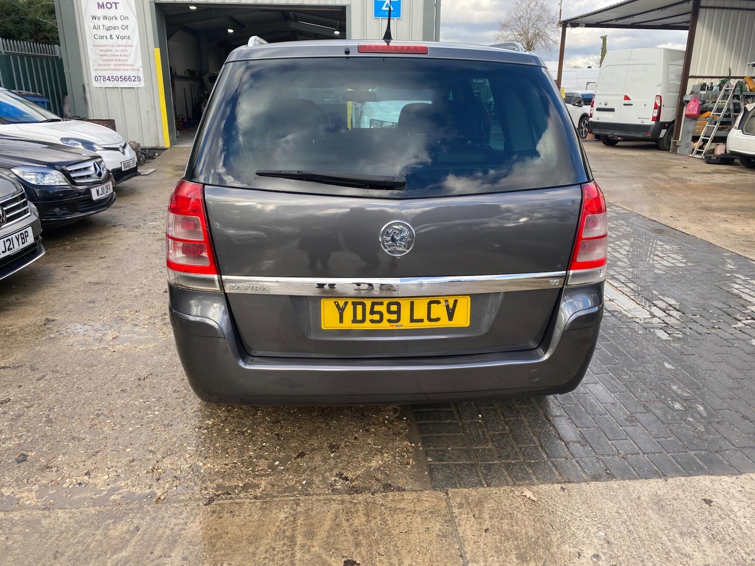 Used Vauxhall Zafira 2009 for sale - 77396136: Photo 12