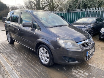 (59) - 1.6 16V Design Euro 4 5dr