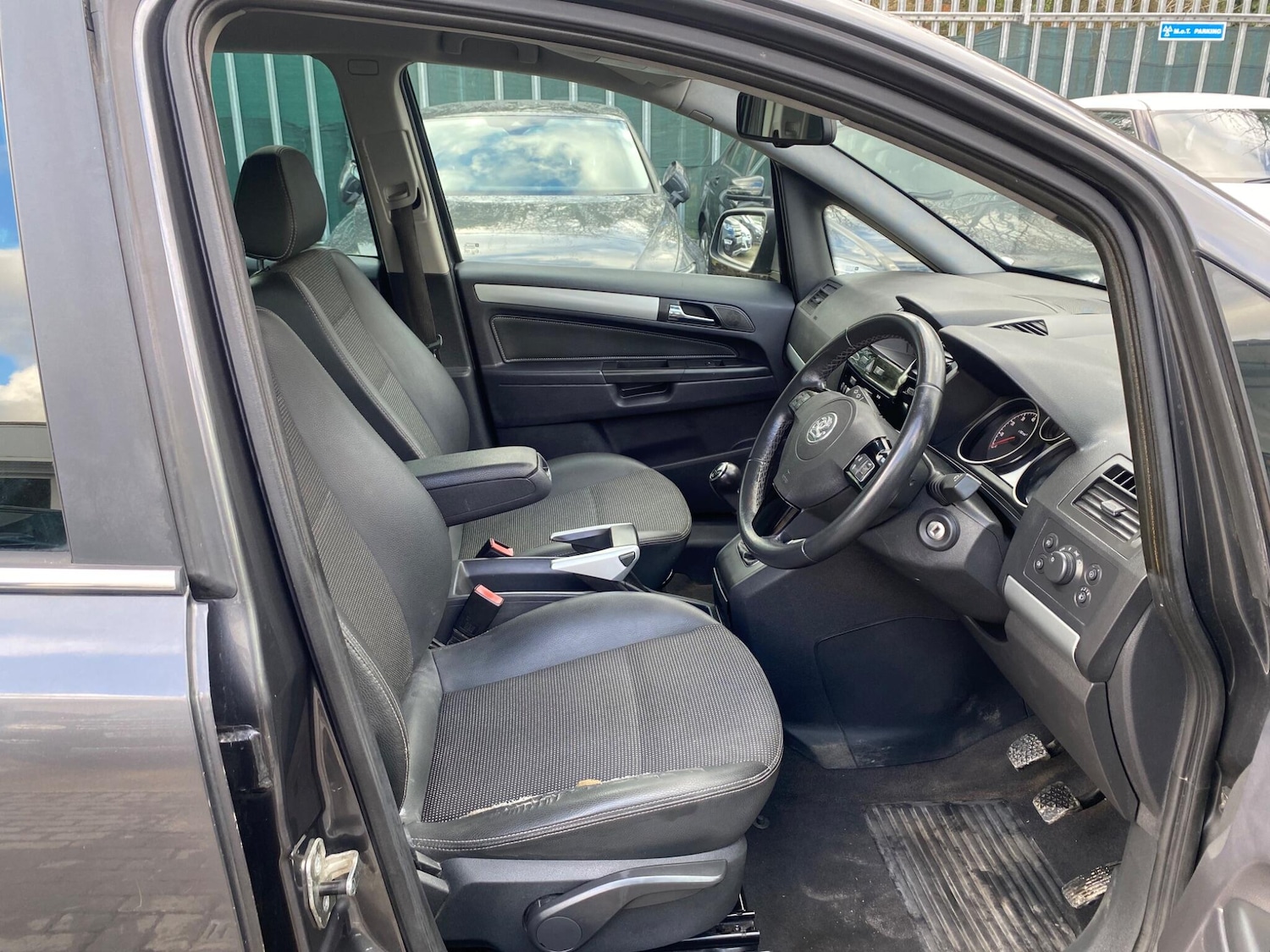 Used Vauxhall Zafira 2009 for sale - 77396136: Photo 20