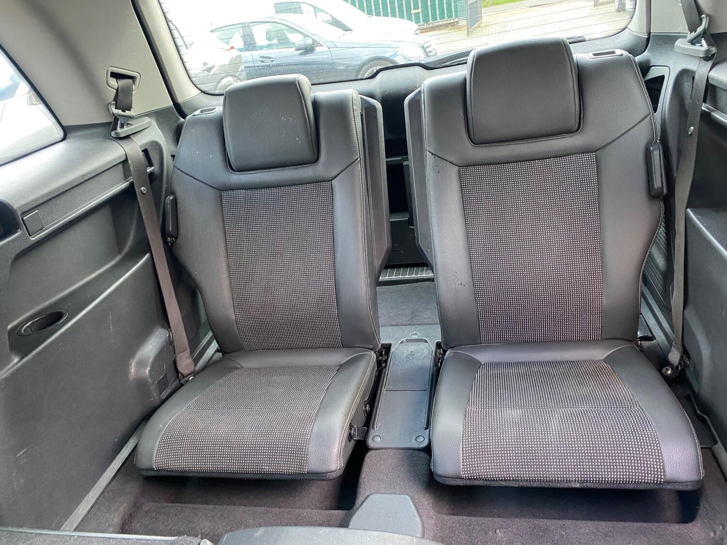 Used Vauxhall Zafira 2009 for sale - 77396136: Photo 28