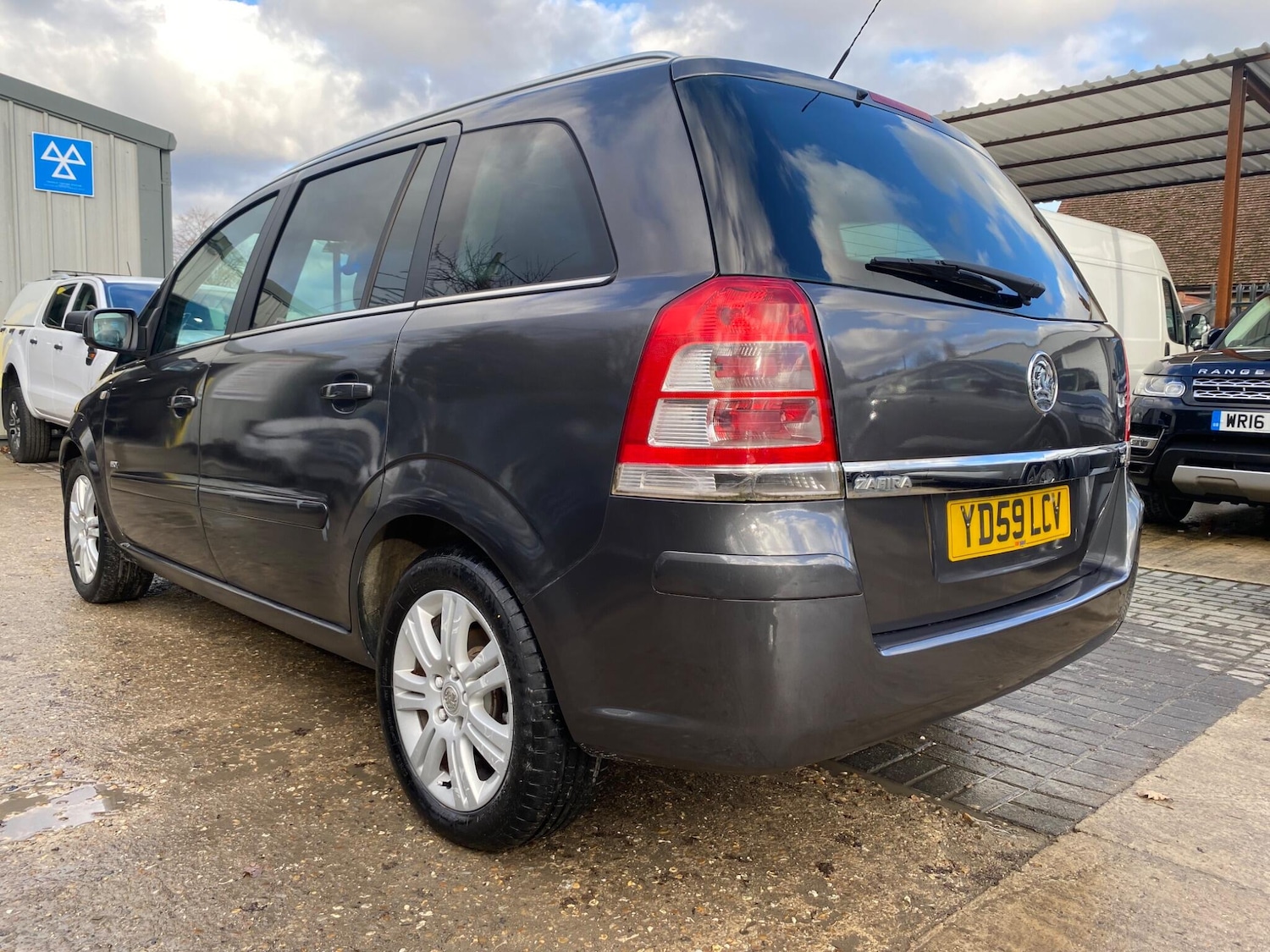 Used Vauxhall Zafira 2009 for sale - 77396136: Photo 9