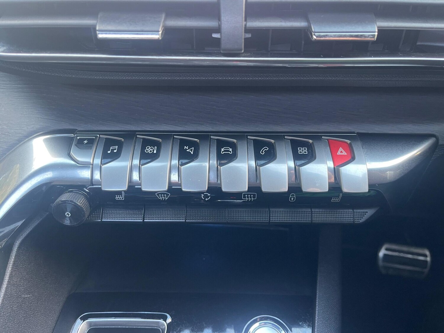 Used Peugeot 3008 2020 for sale - 77479204: Photo 28