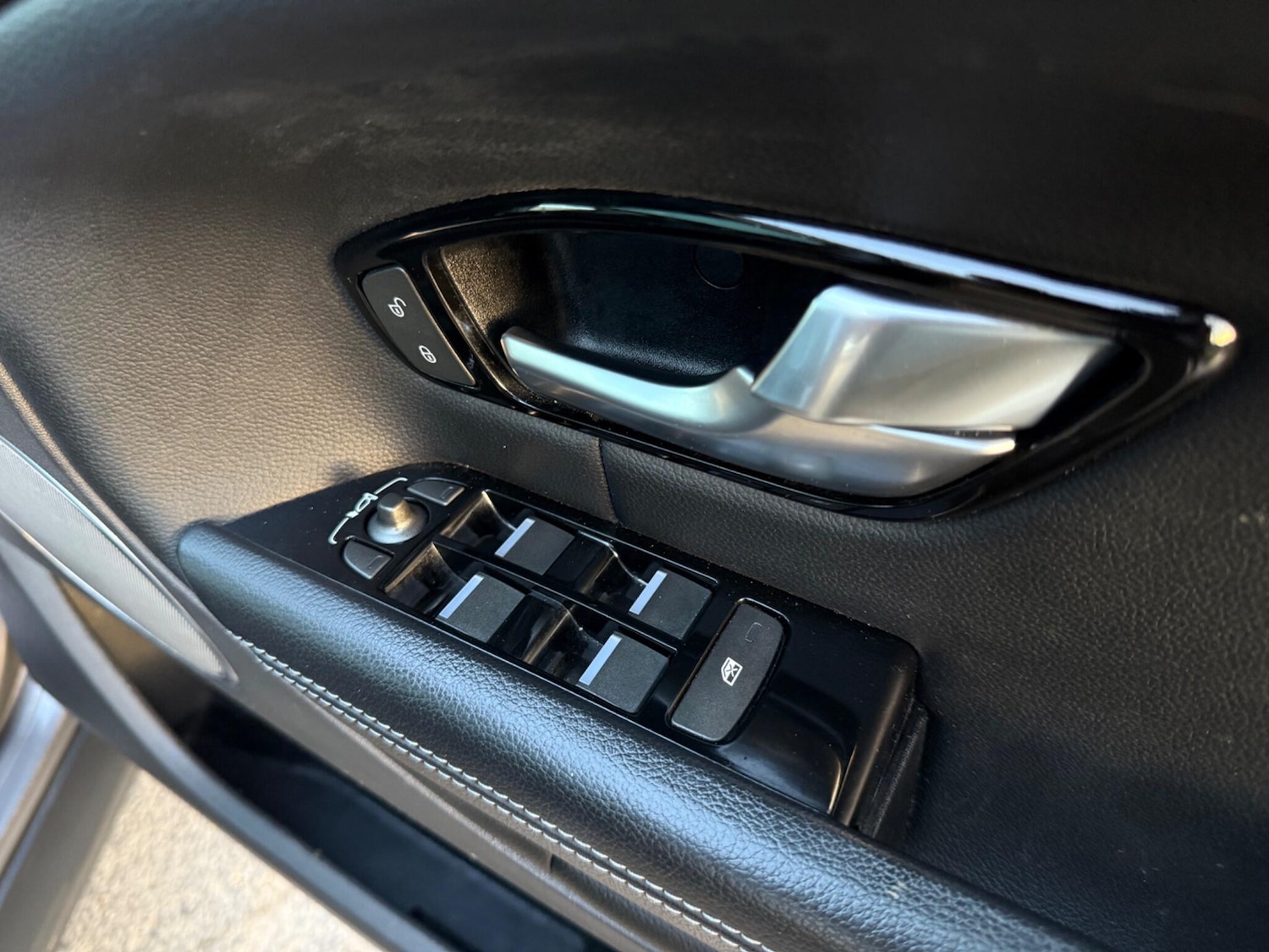 Used Land Rover Range Rover Evoque 2016 for sale - 78058615: Photo 18