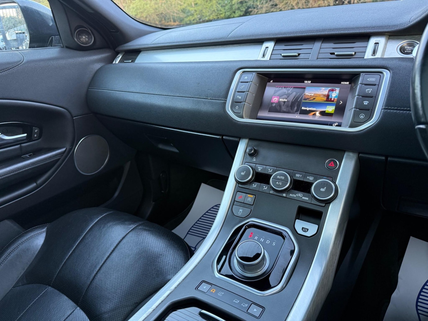 Used Land Rover Range Rover Evoque 2016 for sale - 78058615: Photo 50