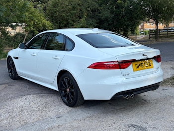 Used Jaguar XF 2016 for sale - 79291910: Photo