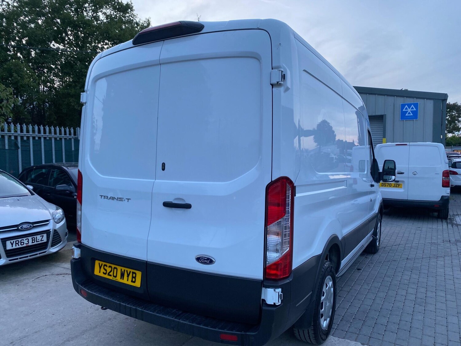 Vehicle 21