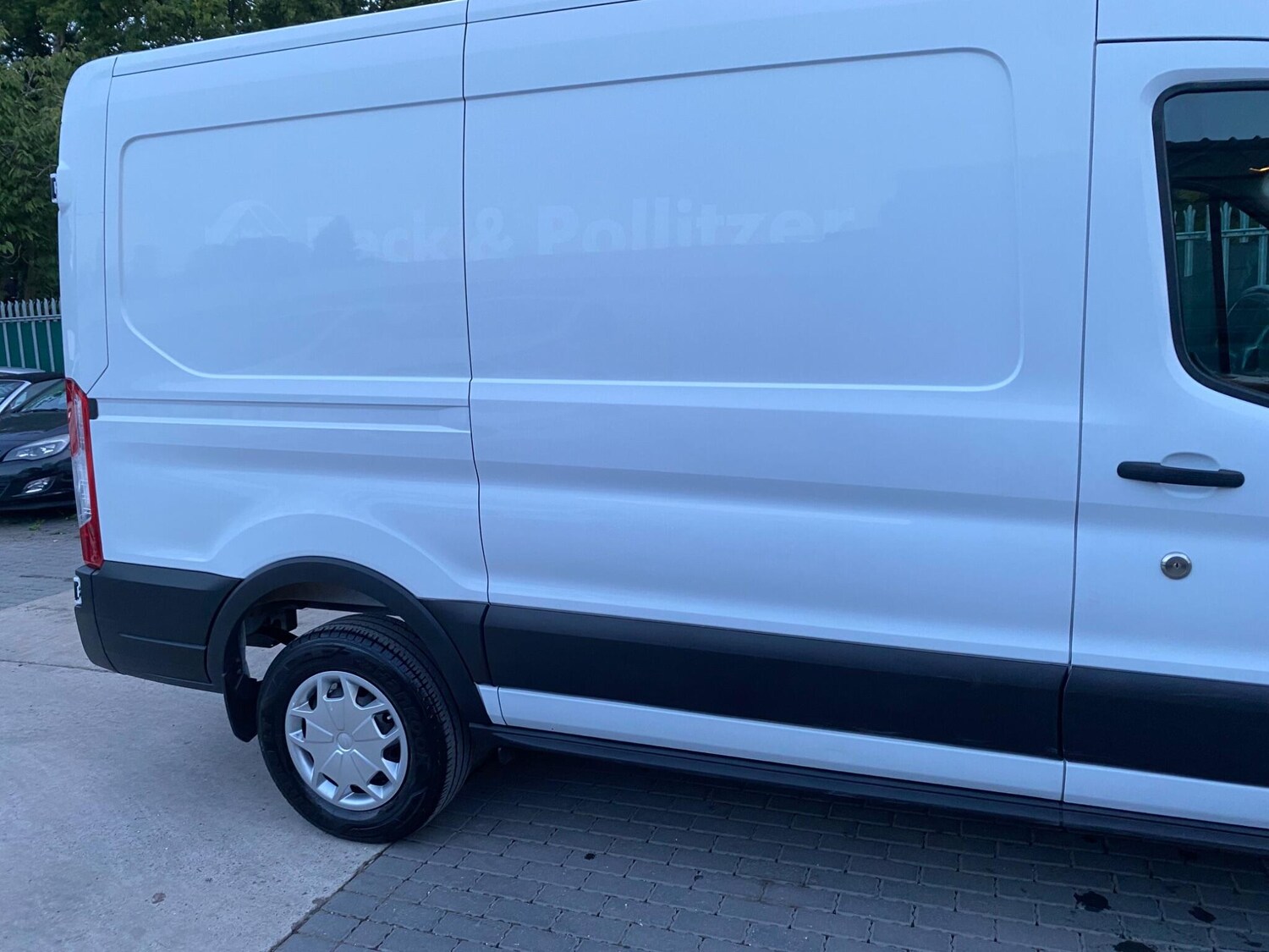Vehicle 28
