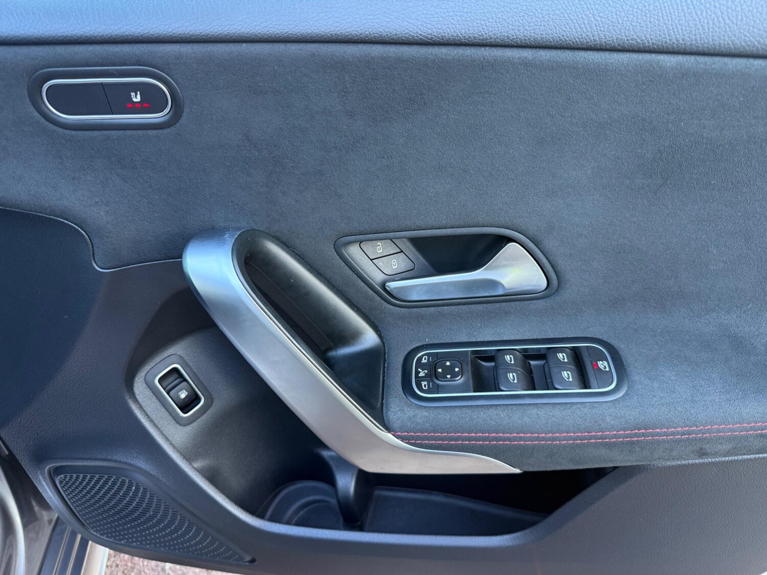 Used Mercedes-Benz A-Class for sale - 77468690: Photo 40