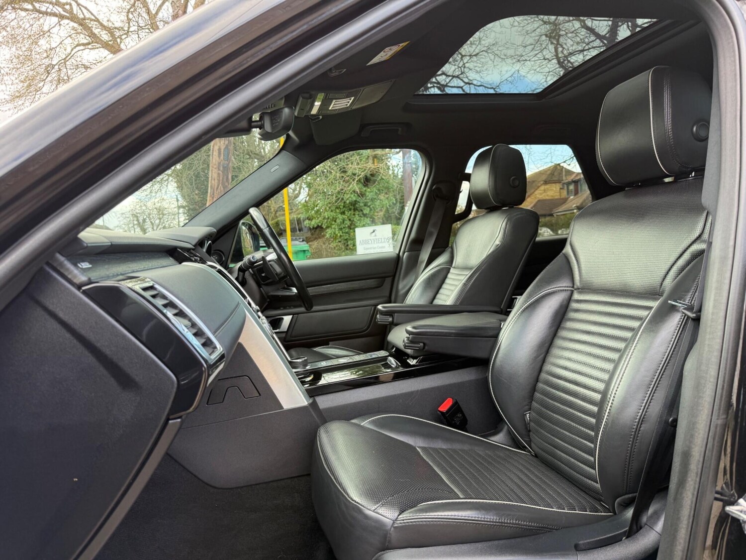 Used Land Rover Discovery 2017 for sale - 77838540: Photo 27