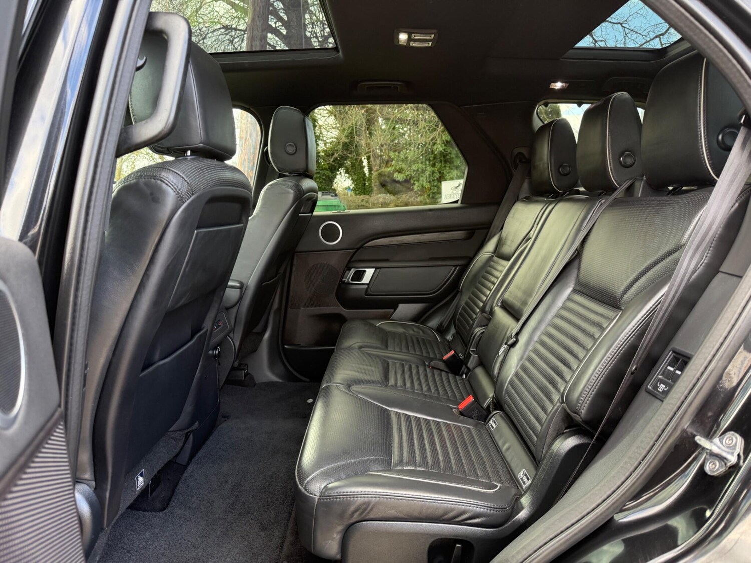 Used Land Rover Discovery 2017 for sale - 77838540: Photo 36