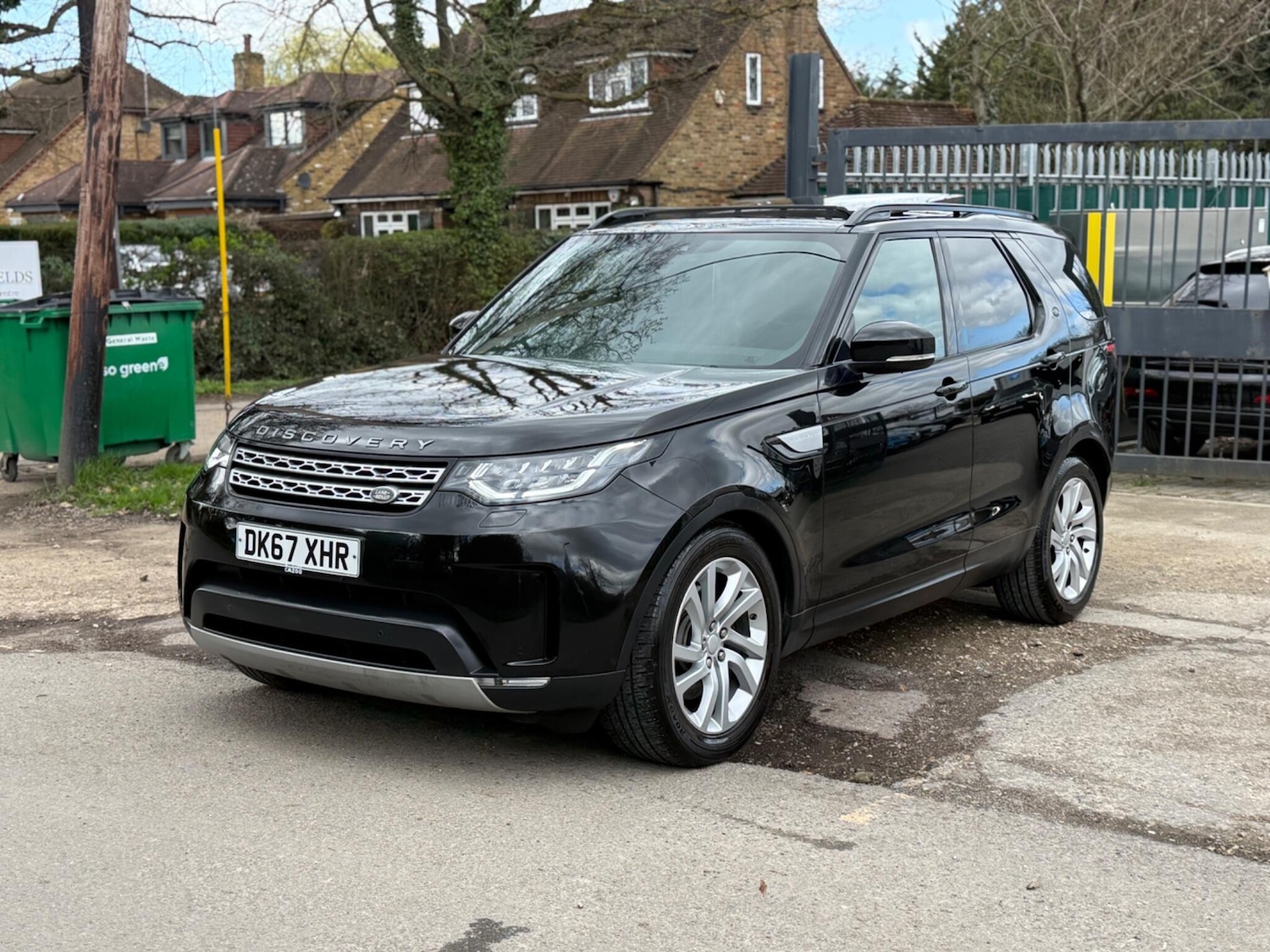 Used Land Rover Discovery 2017 for sale - 77838540: Photo 4